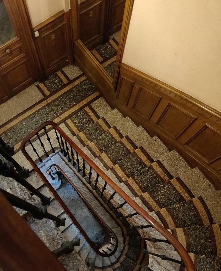 Appartement L'Oliveraie - La Cite Plein Les Yeux Carcassonne Luaran gambar