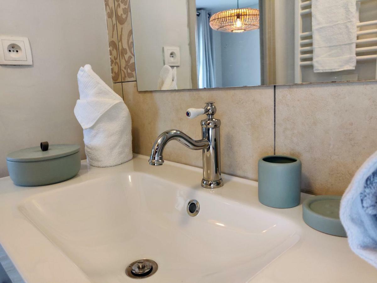 Appartement L'Oliveraie - La Cite Plein Les Yeux Carcassonne Luaran gambar